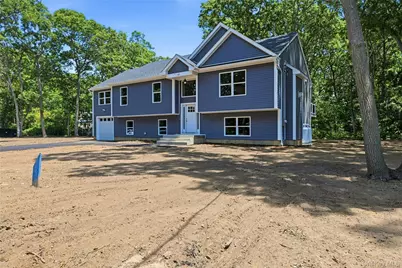 37 2nd Street, Moriches, NY 11955 - Photo 2