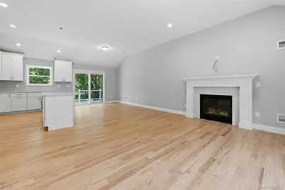 37 2nd Street, Moriches, NY 11955 - Photo 10