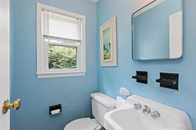 8 McKenna Place, Mamaroneck, NY 10543 - Photo 14
