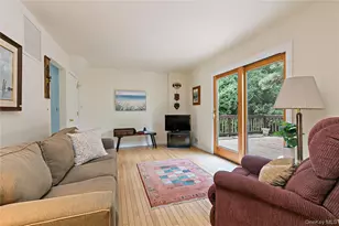 8 McKenna Pl, Mamaroneck, NY 10543 - Photo 8