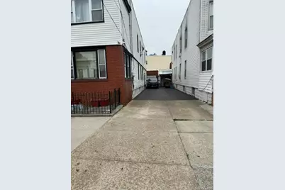 10518 95th Avenue, Ozone Park, NY 11416 - Photo 2