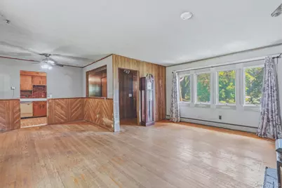 57 King Drive, Poughkeepsie, NY 12603 - Photo 10