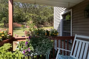17 Spring St, Ellenville, NY 12428 - Photo 4