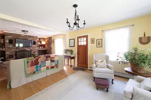 17 Spring St, Ellenville, NY 12428 - Photo 6