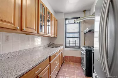 98-25 64th Road #6F, Rego Park, NY 11374 - Photo 6