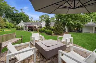 3 Engineers Rd, Roslyn, NY 11576 - Photo 30