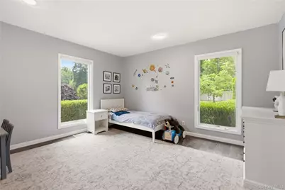 3 Engineers Road, Roslyn, NY 11576 - Photo 18