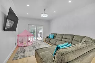 206-15 Richland Ave, Oakland Gardens, NY 11364 - Photo 6