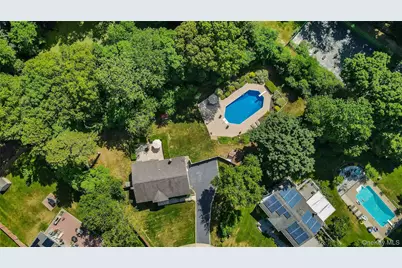 4 Dale Court, Hauppauge, NY 11788 - Photo 28