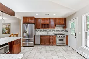 149 Cuba Hill Rd, Huntington, NY 11743 - Photo 14