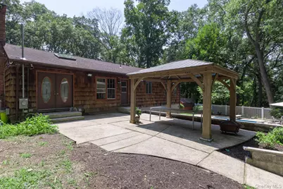 149 Cuba Hill Road, Huntington, NY 11743 - Photo 36