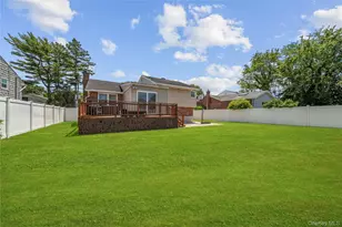 16 Cumberland Rd, Jericho, NY 11753 - Photo 38
