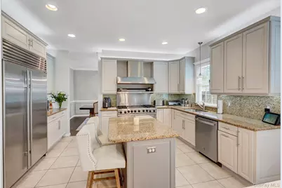 116 Washington Avenue, Port Jefferson Station, NY 11776 - Photo 12
