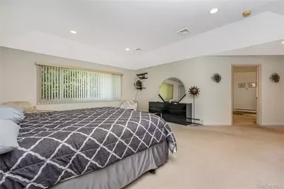 6 Twilight Court, Melville, NY 11747 - Photo 30