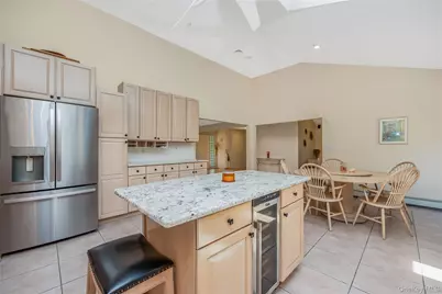 6 Twilight Court, Melville, NY 11747 - Photo 12