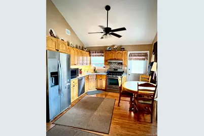 89 Rugby Drive, Shirley, NY 11967 - Photo 12