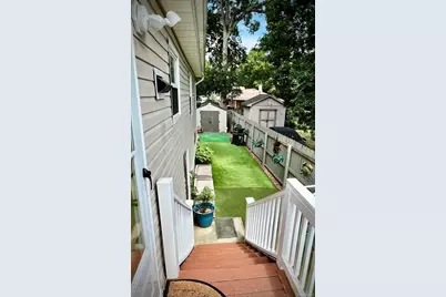 89 Rugby Drive, Shirley, NY 11967 - Photo 8