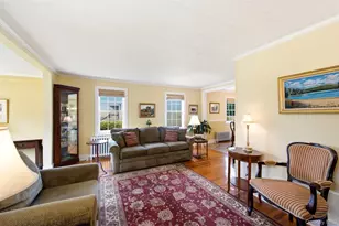131 Terrace Ave, West Babylon, NY 11704 - Photo 4