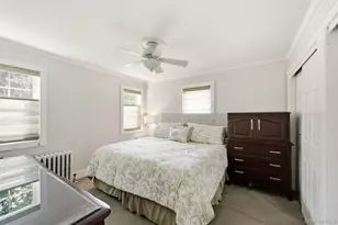 131 Terrace Ave, West Babylon, NY 11704 - Photo 10
