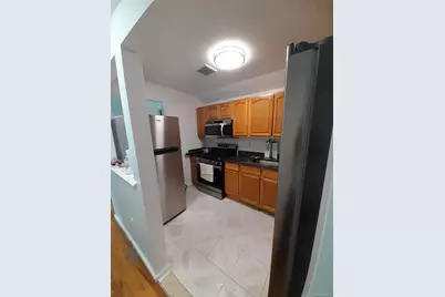 176-34 133rd Avenue #2nd flr, Jamaica, NY 11434 - Photo 4