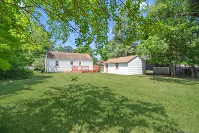 1489 Ocean Avenue, Bohemia, NY 11716 - Photo 16