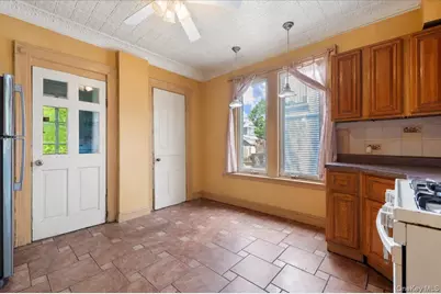 644 E 24th Street, Brooklyn, NY 11210 - Photo 10