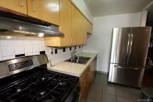 4108 Wilder Ave, Bronx, NY 10466 - Photo 6