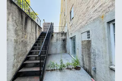 3227 Philip Avenue, Bronx, NY 10465 - Photo 44