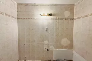 3227 Philip Ave, Bronx, NY 10465 - Photo 36