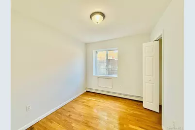 3227 Philip Avenue, Bronx, NY 10465 - Photo 26