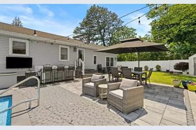 197 Marcy Street, West Babylon, NY 11704 - Photo 20