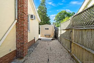 7 Inca Dr, Bay Shore, NY 11706 - Photo 24