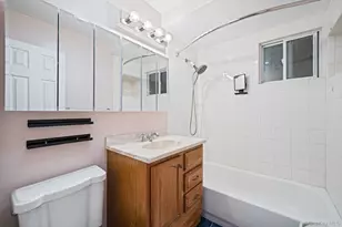 7 Inca Dr, Bay Shore, NY 11706 - Photo 10