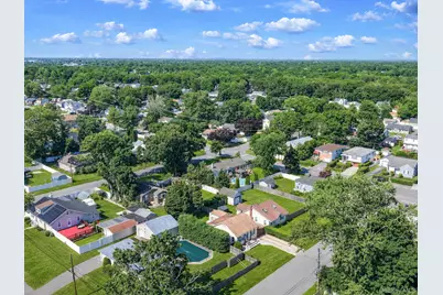7 Inca Drive, Bay Shore, NY 11706 - Photo 26