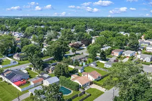7 Inca Dr, Bay Shore, NY 11706 - Photo 26