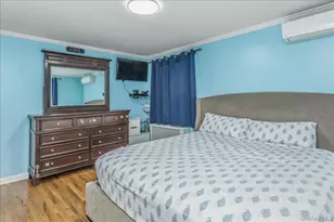 120 N 10th St, New Hyde Park, NY 11040 - Photo 10