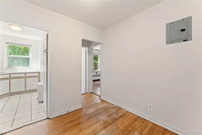 44 Winchester Avenue #1B, Yonkers, NY 10710 - Photo 4