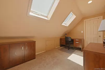 30 Universe Drive, Levittown, NY 11756 - Photo 20