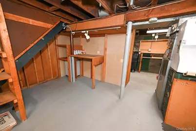 360 Grand Avenue, West Hempstead, NY 11552 - Photo 32