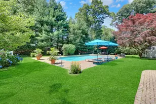121 Old Field Rd, Huntington, NY 11743 - Photo 30