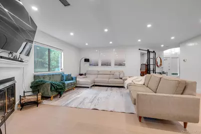 49 Wimbledon Drive, Roslyn, NY 11576 - Photo 6