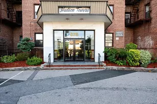 678 Warburton Ave, Yonkers, NY 10701 - Photo 2