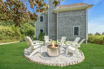 56 S Country Road, Westhampton, NY 11977 - Photo 32