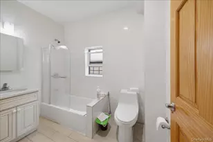 1850 Unionport Rd, Bronx, NY 10462 - Photo 10