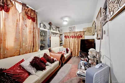 1850 Unionport Road, Bronx, NY 10462 - Photo 2