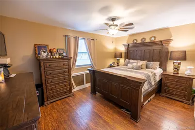 136-35 68th Drive #A, Kew Gardens, NY 11367 - Photo 8