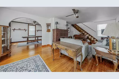 33 Sherman Street, Merrick, NY 11566 - Photo 4