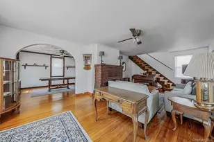 33 Sherman St, Merrick, NY 11566 - Photo 4