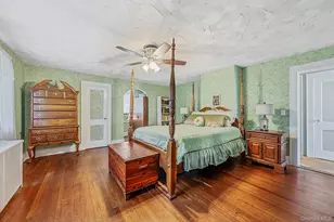33 Sherman St, Merrick, NY 11566 - Photo 14