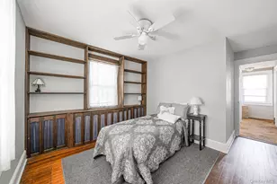 33 Sherman St, Merrick, NY 11566 - Photo 12
